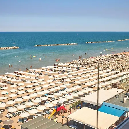 Delle Nazioni 3* Πέζαρο